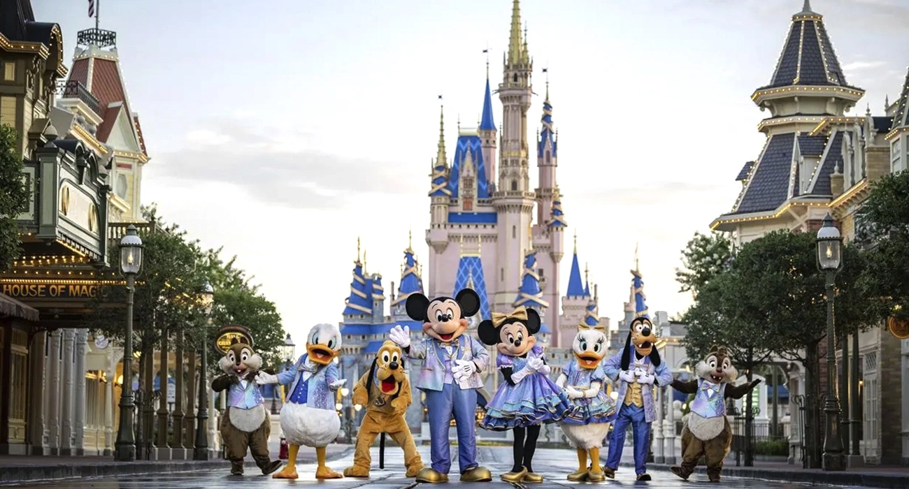 Slider 1300x700_0005_disney